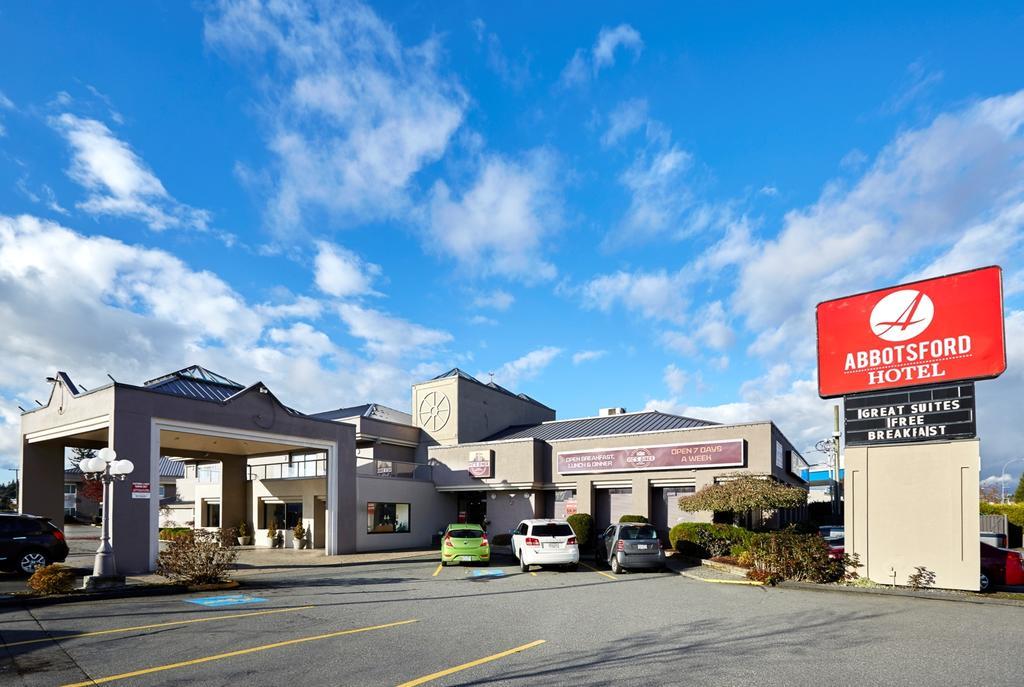 Ramada By Wyndham Abbotsford Otel Dış mekan fotoğraf